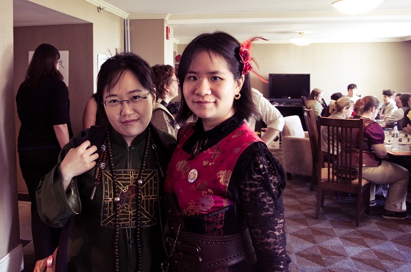Jaymee Goh and Diana M. Pho at the Steampunk World’s Fair.